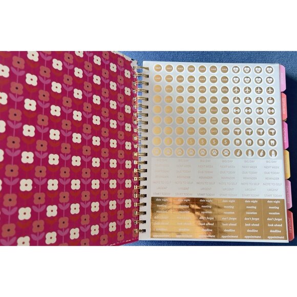 17 Month LARGE Planner LADYBUG & FLOWER Aug 2025 - Dec 2026 Weekly Planning Note - Picture 3 of 16